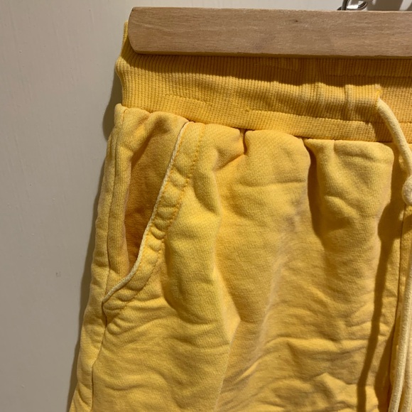 Sundae school yellow sweatshorts - Picture 3 of 6